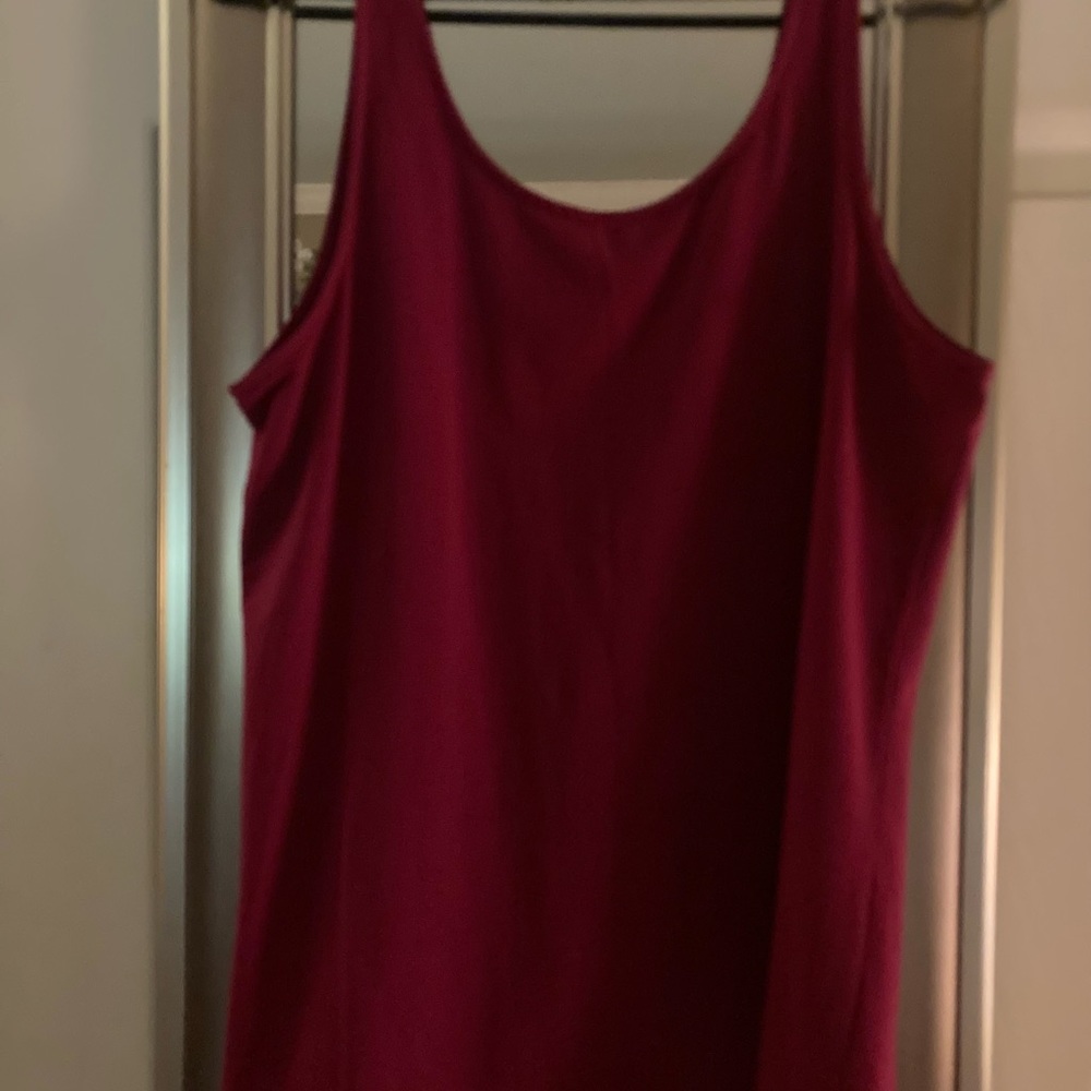 Beautiful Fushia tank top NWT size large. Wear as a scoop neck or a V-Neck - Picture 2 of 4